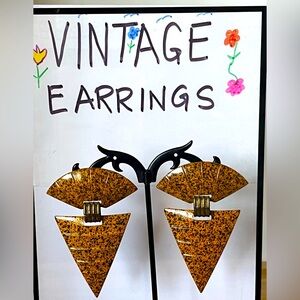 Vintage Fan Triangle Knockers